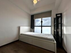 Lake Grande (D22), Condominium #501634111